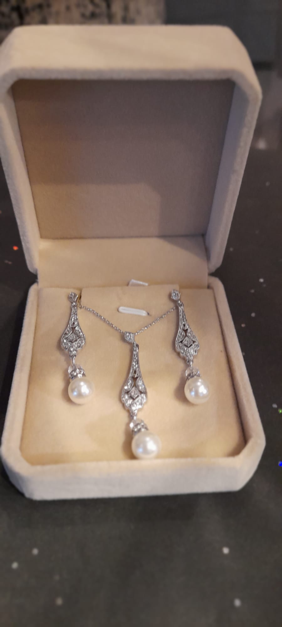 Drop earrings and pendant 18 inch chain silver and marcasite crystal