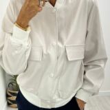 Pearlised jacket with pockets pearl white