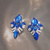 Large crystal stud royal