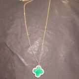 V&A Inspired glod plate/emerald