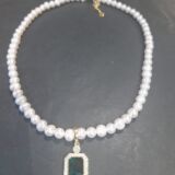 Real pearl necklace with drop Emerald pendant white /green/gold