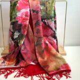Silk and cashmere Red with abstract flowers