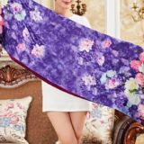 Silk and cashmere Violet with roses