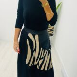 Tulip skirt pattern and leather black and beige