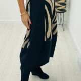 Tulip skirt pattern and leather black and beige