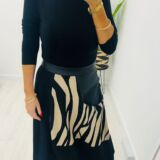 Tulip skirt pattern and leather black and beige