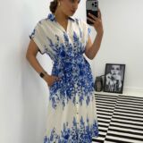 kate dress colour blue/white
