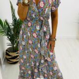 Pattern dress